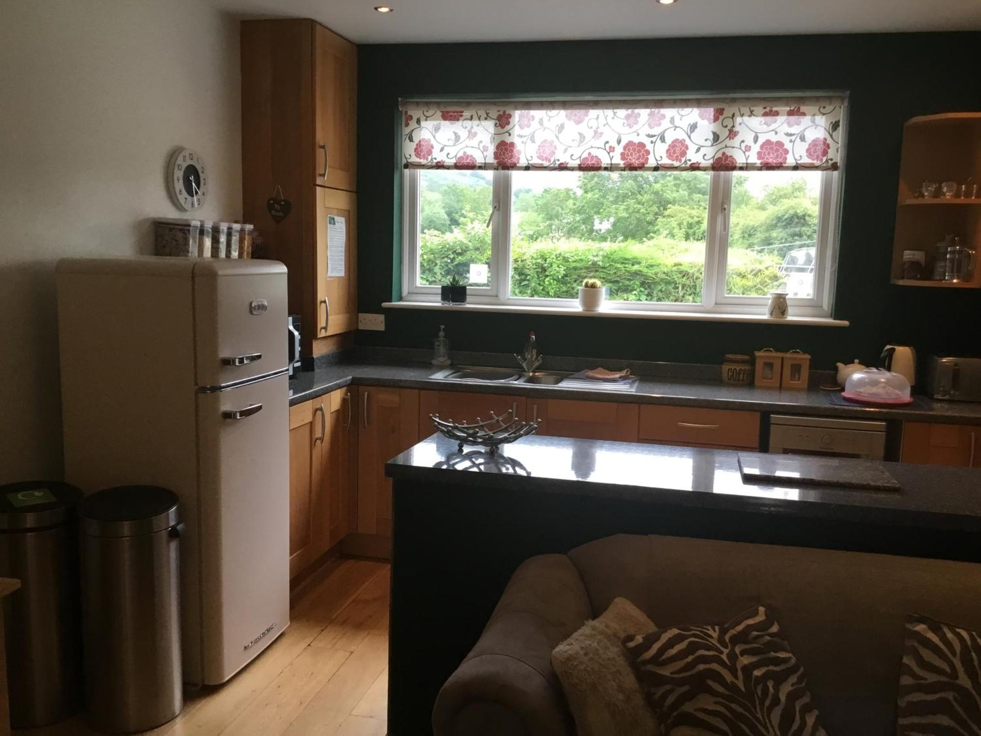 Tyddyn Perthi Farm Villa Llanberis Eksteriør bilde